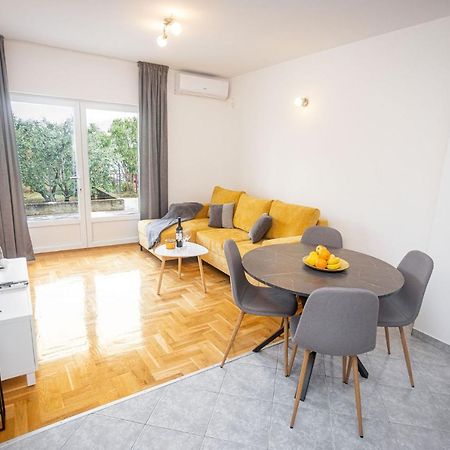 Apartments Veronika Trogir Buitenkant foto