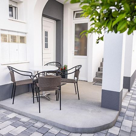 Apartments Veronika Trogir Buitenkant foto