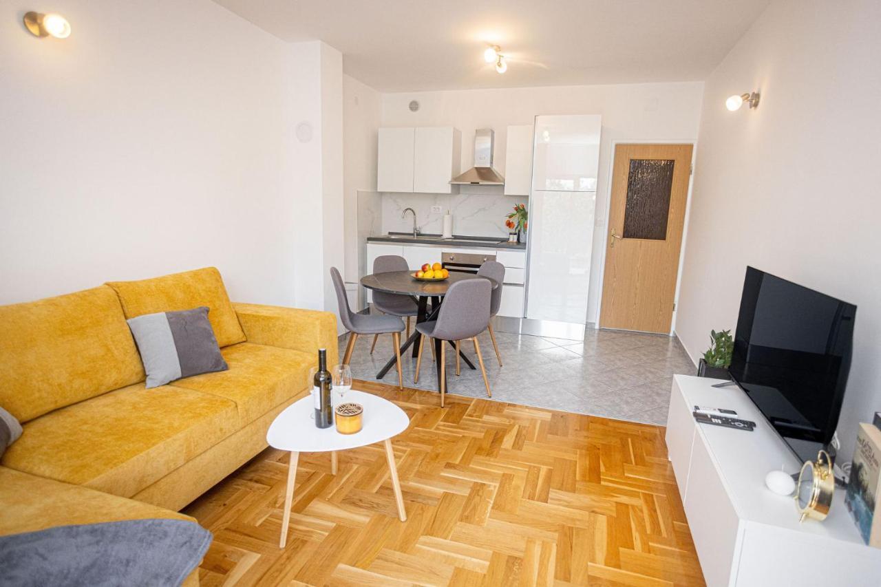 Apartments Veronika Trogir Buitenkant foto