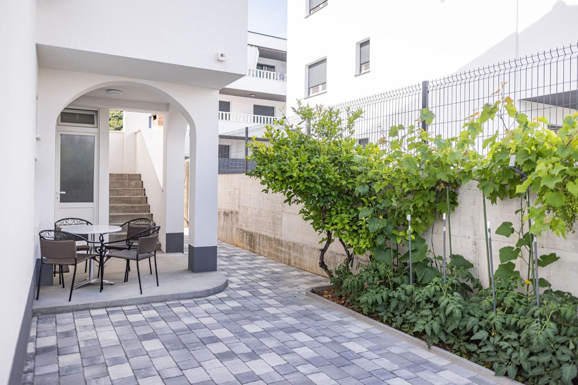Apartments Veronika Trogir Buitenkant foto